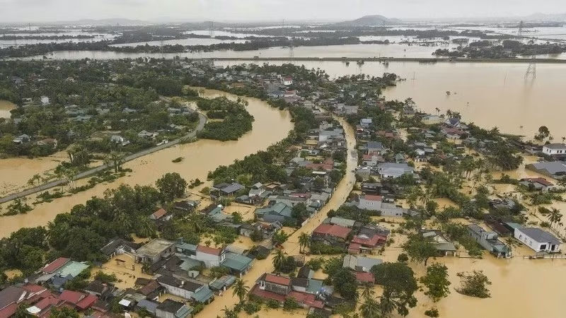 Flooding in Thanh Hoa Province in the aftermath of Typhoon Bualoi. (Photo: Bui Thai Binh)