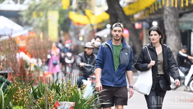 Foreign tourists in Viet Nam.