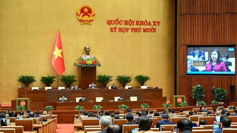 The National Assembly discusses revisions to several tax laws. (Photo: Duy Linh)