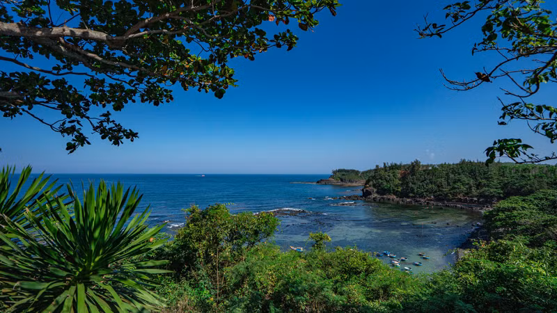 The name "Ba Lang An" (Three An Villages) originates from the combined names of three historic coastal villages sharing the syllable “An”: An Hai, An Vinh and An Ky.