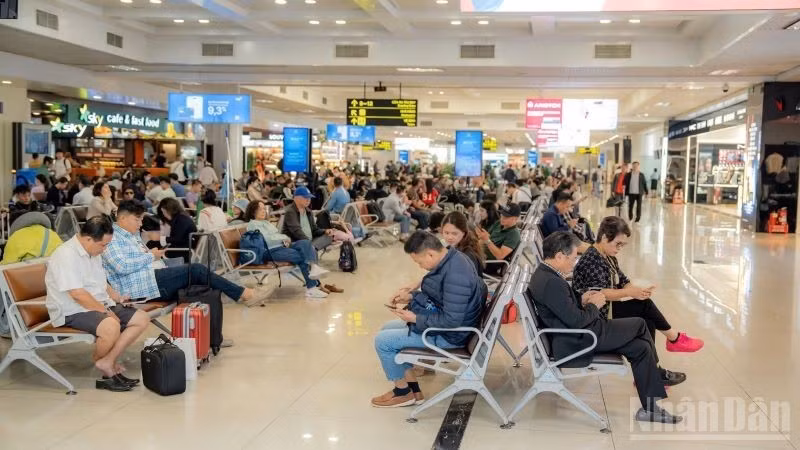 Noi Bai Airport has made it to the list of the world’s top 25 low-cost carrier airport megahubs for the first time.