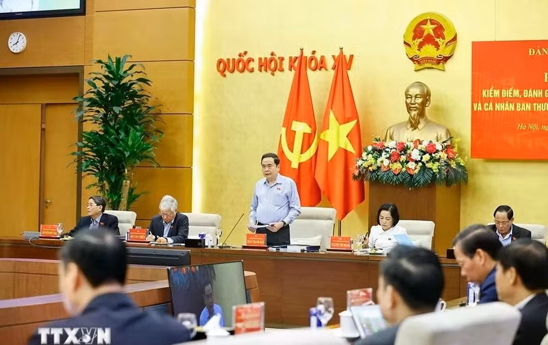 National Assembly Chairman Tran Thanh Man addresses a session of the National Assembly Standing Committee. (Photo: VNA)