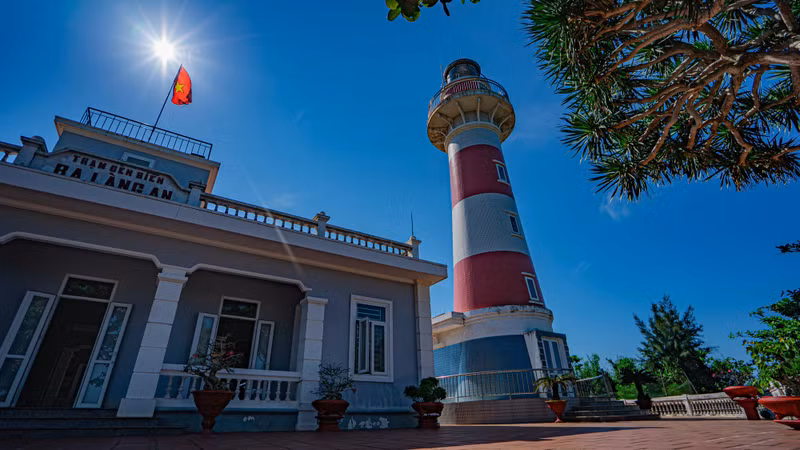 The land of Ba Lang An-Sa Ky was also one of the cradles of the historic Hoang Sa Flotilla, whose members carried out royal commands to brave the seas, erect boundary markers and safeguard national sovereignty.