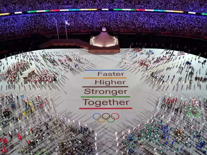 Tokyo Olympic Games 2020 opens with dazzling fireworks display ảnh 13