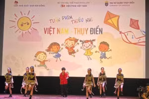 Opening ceremony of the Viet Nam–Sweden Children's Film Week.