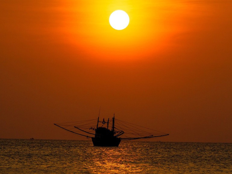 In recent years, Nam Du has welcomed large numbers of tourists to visit and experience the area. 24-10-nam-du-2.jpg