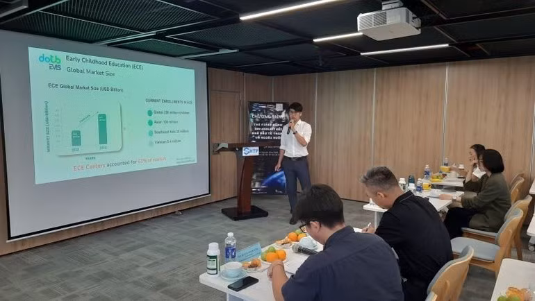 Startups present their projects at the event.