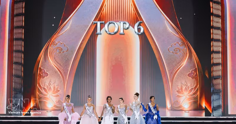Top 6 contestants of 73rd Miss World pageant (Photo: VNA)