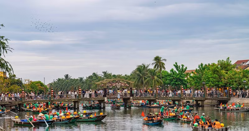 Hoi An remains a popular destination for both domestic and international tourists. (Photo: PHAN HAI TUNG LAM)