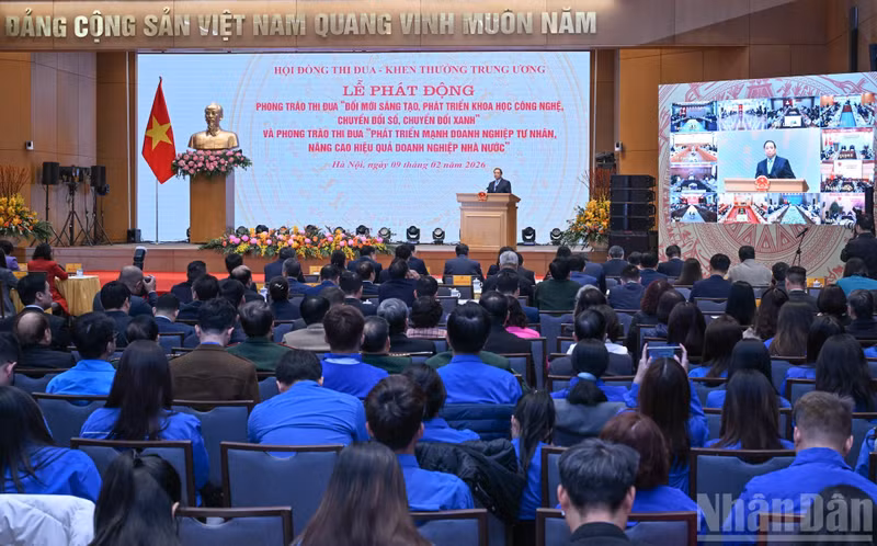 The launching ceremony is broadcast live to provinces and cities nationwide.