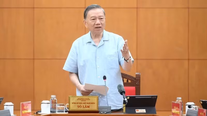 Party General Secretary and State President To Lam speaks at the meeting of standing members of the Steering Committee on science and technology development, innovation and digital transformation on May 25. (Photo: NDO)