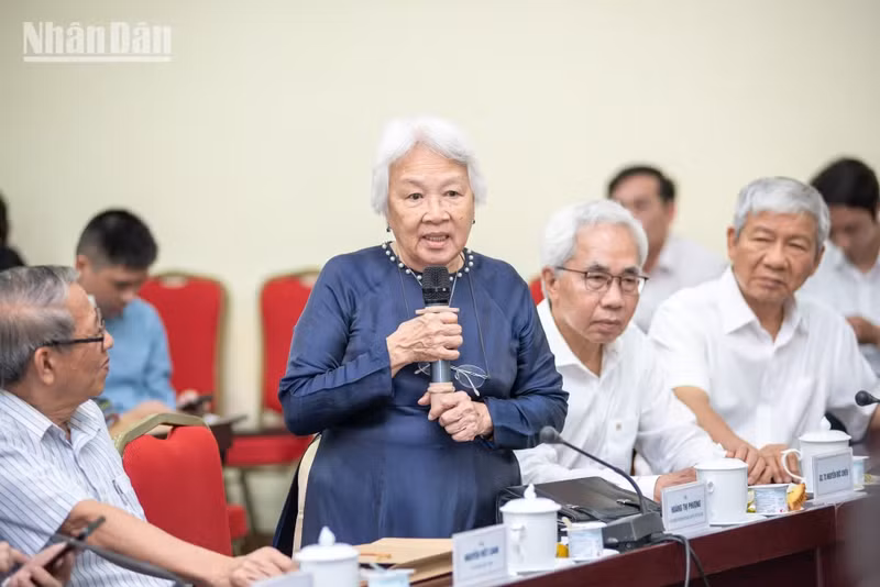 Phuong, an 86-year-old overseas Vietnamese born in New Caledonia, shares her memories of hearing the historic news on September 2, 1945.