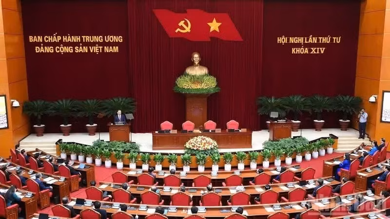 An overview of the closing session of the fourth plenum of the 14th Party Central Committee. (Photo: DANG KHOA)