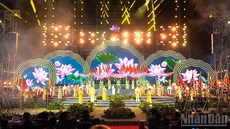 An art performance at the opening ceremony.