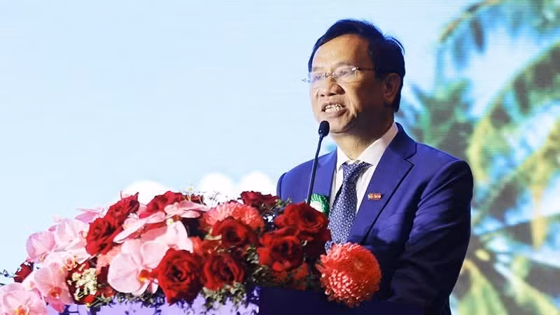 Dinh Cao Khue, Chairman of the Board and General Director of Dong Giao Foodstuff Export Joint Stock Company (DOVECO), speaks at the forum.