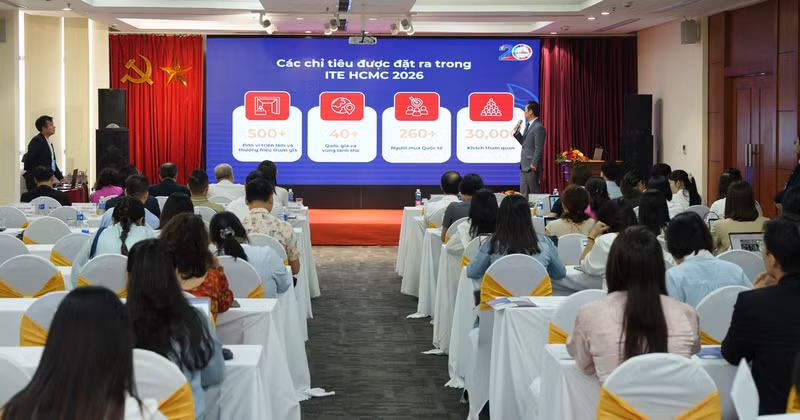 The targets set for ITE HCMC 2026 are announced at the press conference.