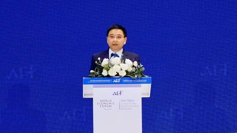 Deputy Prime Minister Nguyen Van Thang speaks at the Autumn Economic Forum 2026 (Photo: HUNG TRIEU) 