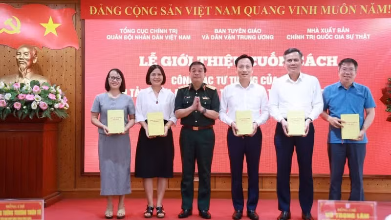 Copies of the book are presented to representatives of central agencies, ministries, and sectors, as well as libraries, academies, and educational institutions.