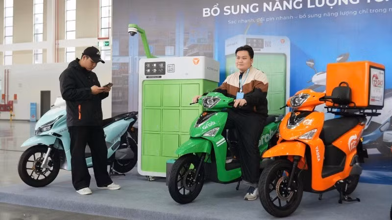 Appropriate and effective support policies, together with a synchronous system of standards, are the key factors driving the breakthrough of green transport.
