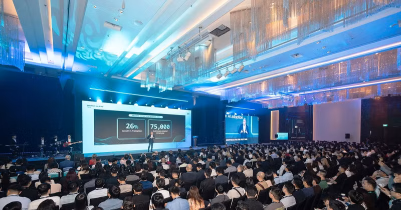An overview of the plenary session at AWS Cloud and AI Day Ha Noi. (Photo: AWS Viet Nam)