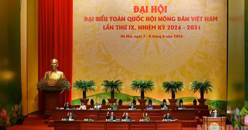 The Presidium chairs the 9th National Congress of the Viet Nam Farmers’ Union.