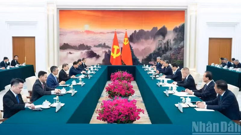 An overview of the meeting. (Photo: NDO)
