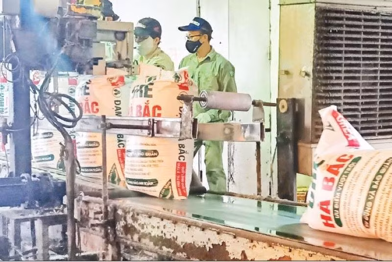 Urea production at Ha Bac Fertiliser and Chemicals Joint Stock Company.