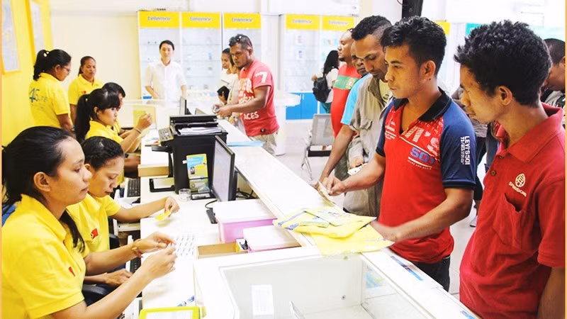 Viettel is present in nearly 10 countries, bringing in billions of dollars in international revenue each year. (Photo: Viettel)