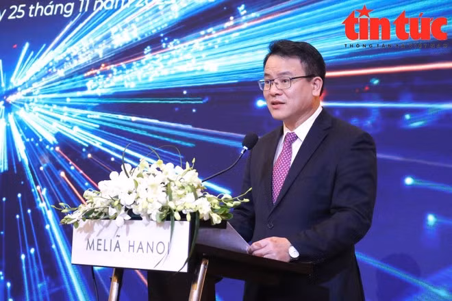 Deputy Minister of Finance Tran Quoc Phuong speaks at the event. (Photo: VNA)
