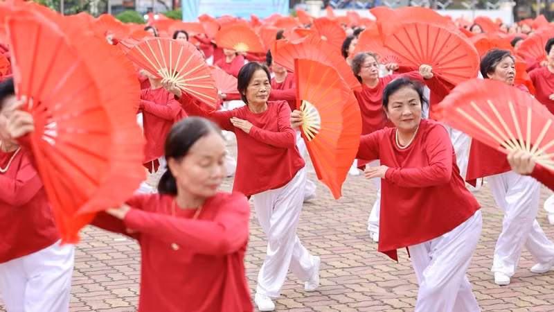 Older people are a resource and a driving force for the country's sustainable development. (Photo: VNA)