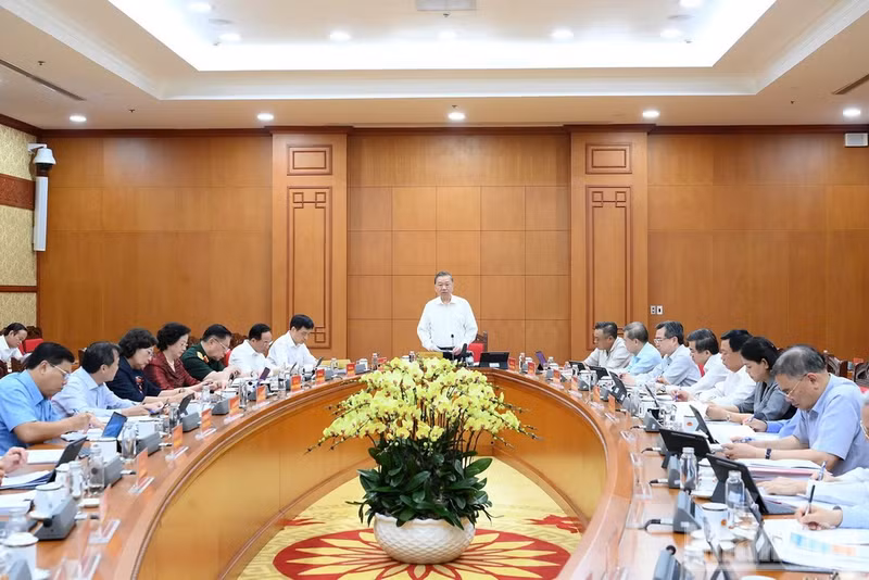 General Secretary of the Communist Party of Viet Nam Central Committee and President To Lam speaks at the working session with the Party Central Committee’s Commission for Organisation on August 20. (Photo: NDO)