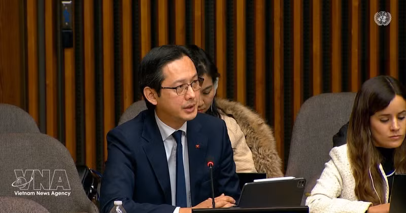 Ambassador Do Hung Viet, Viet Nam’s Permanent Representative to the United Nations, speaks at the meeting. (Photo: VNA)
