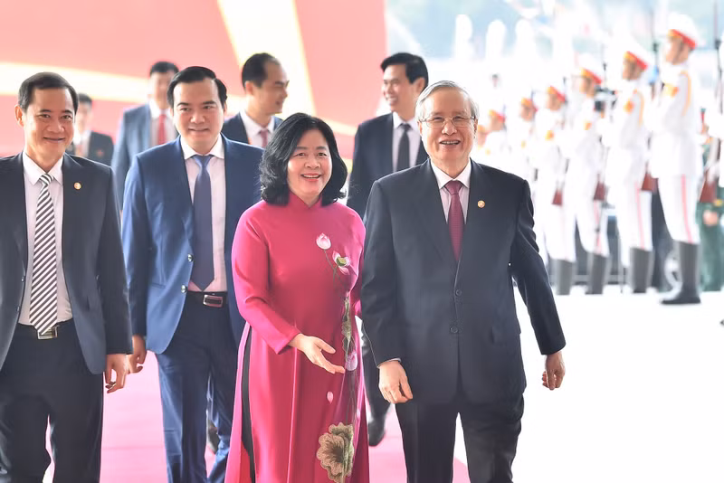 Former Permanent member of the Party Central Committee’s Secretariat Tran Quoc Vuong attends the congress.