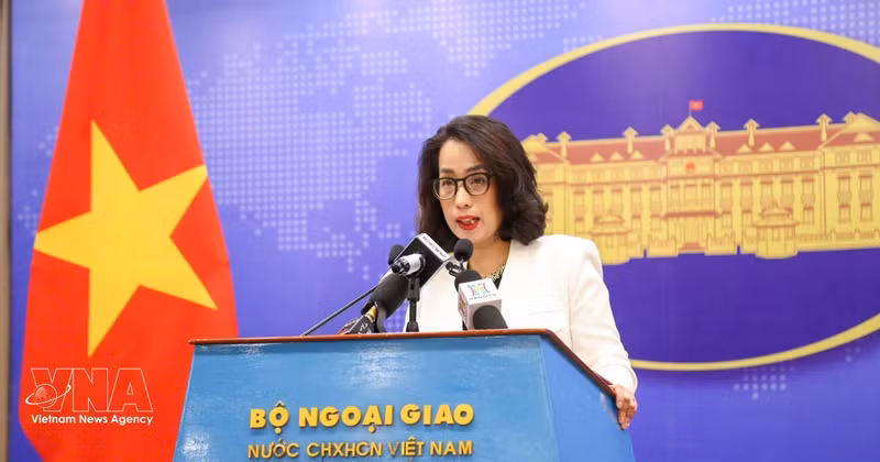 Spokesperson of the Ministry of Foreign Affairs Pham Thu Hang speaks at the ministry’s regular press briefing on April 23 (Photo: VNA)