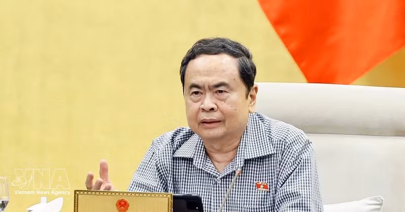 NA President Tran Thanh Man addresses the discussion (Photo: VNA)