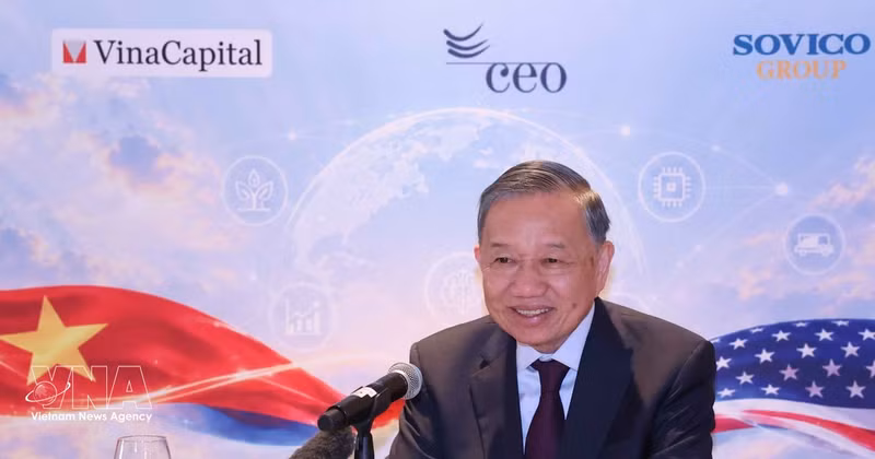 General Secretary of the Communist Party of Viet Nam Central Committee and President To Lam attends a dialogue with leaders of US financial institutions and investment funds in New York on September 23 (Photo: VNA)