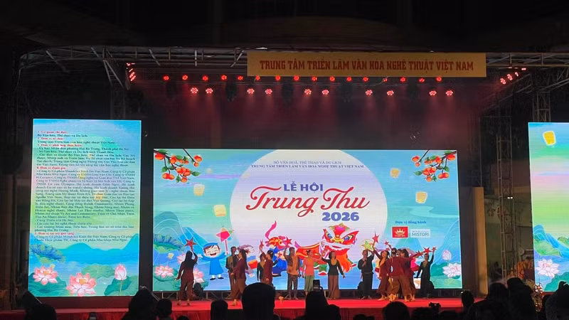 Opening ceremony of the Mid-Autumn Festival 2026. (Photo: NGOC LIEN)