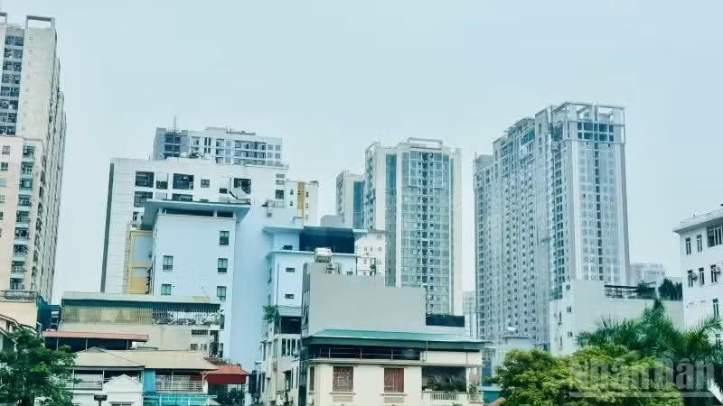 Some apartment buildings in Ha Noi (Photo: nhandan.vn)