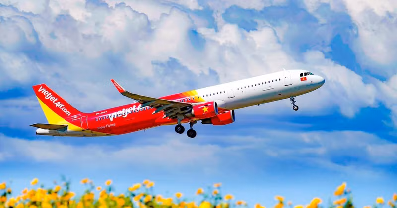 Vietjet Air flight VJ5325 arrives at Cam Ranh International Airport at 1:20 on July 10, 2026 (Viet Nam time), officially restoring the service after a suspension. (IIlustrative photo: Vietjet Air)