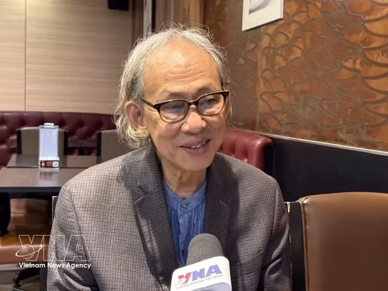 Thai scholar Kavi Chongkittavorn (Photo: VNA)