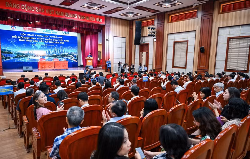 Overview of the seminar (Photo: nhandan.vn)