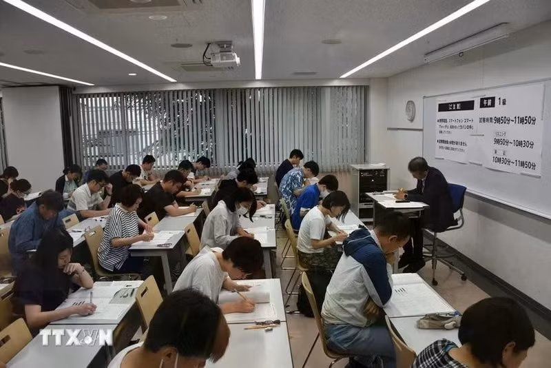The Vietnamese language proficiency exam sees a record number of candidates. (Photo: VNA)