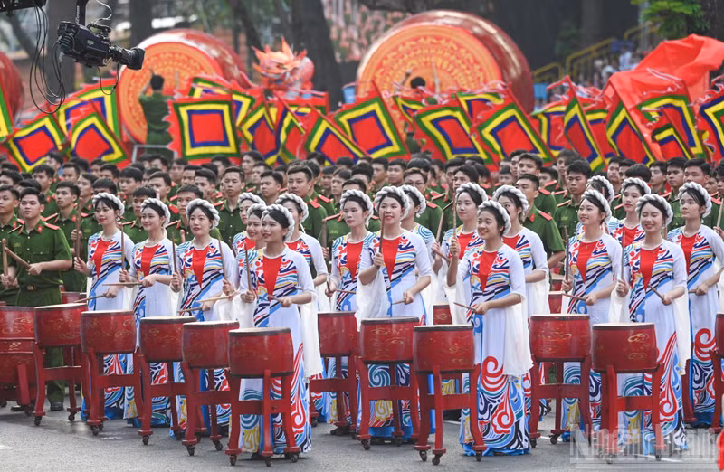 ndo-br-dieuhanh50nam.jpg