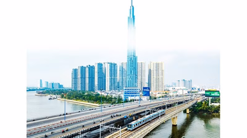 Behind these growth figures lies effective local governance and policy execution. (Photo: THANH DAT)