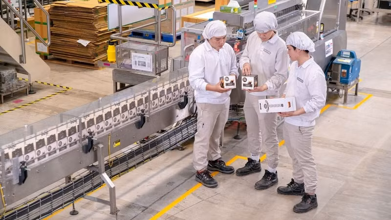 Manufacturing operations at Nestlé Viet Nam, a 100% foreign-invested enterprise. (Photo: NDO)