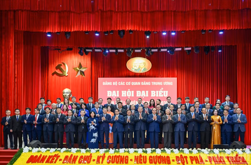 bnd-4360.jpg