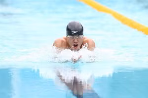 Huu Viet used to be the number one breaststroke swimmer in Southeast Asia.