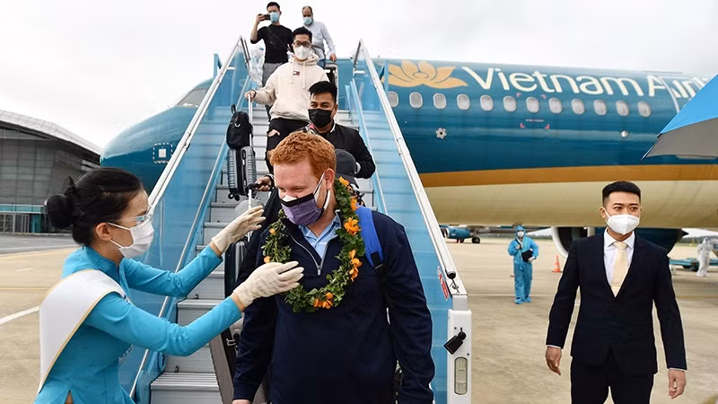 The pilot flight to welcome international tourists from Seoul (the Republic of Korea) to Da Nang on November 17.