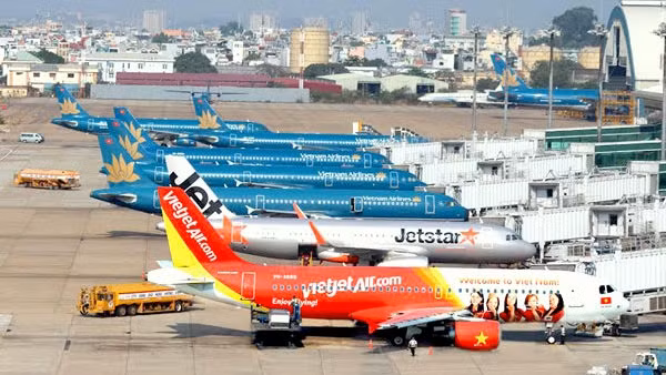 Airlines have offered a number of promotional programmes and increased flights during the Tet holiday.