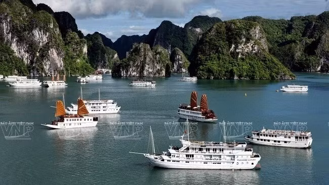 Ha Long Bay (Photo VNA)